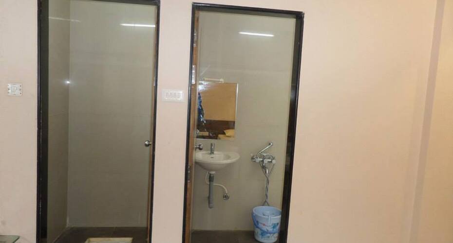 Hotel Midtown inn, Trimbakeshwar 5